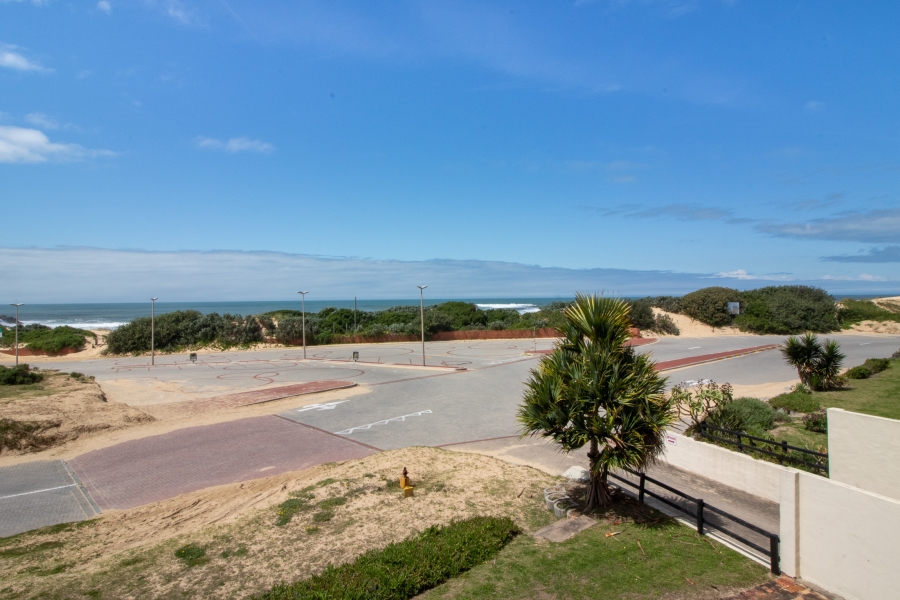 3 Bedroom Property for Sale in West Beach Eastern Cape